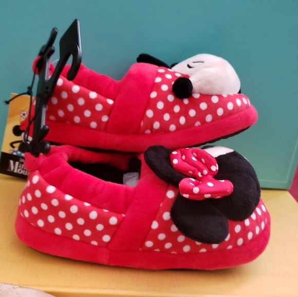 Slippers - Picture 4 of 6